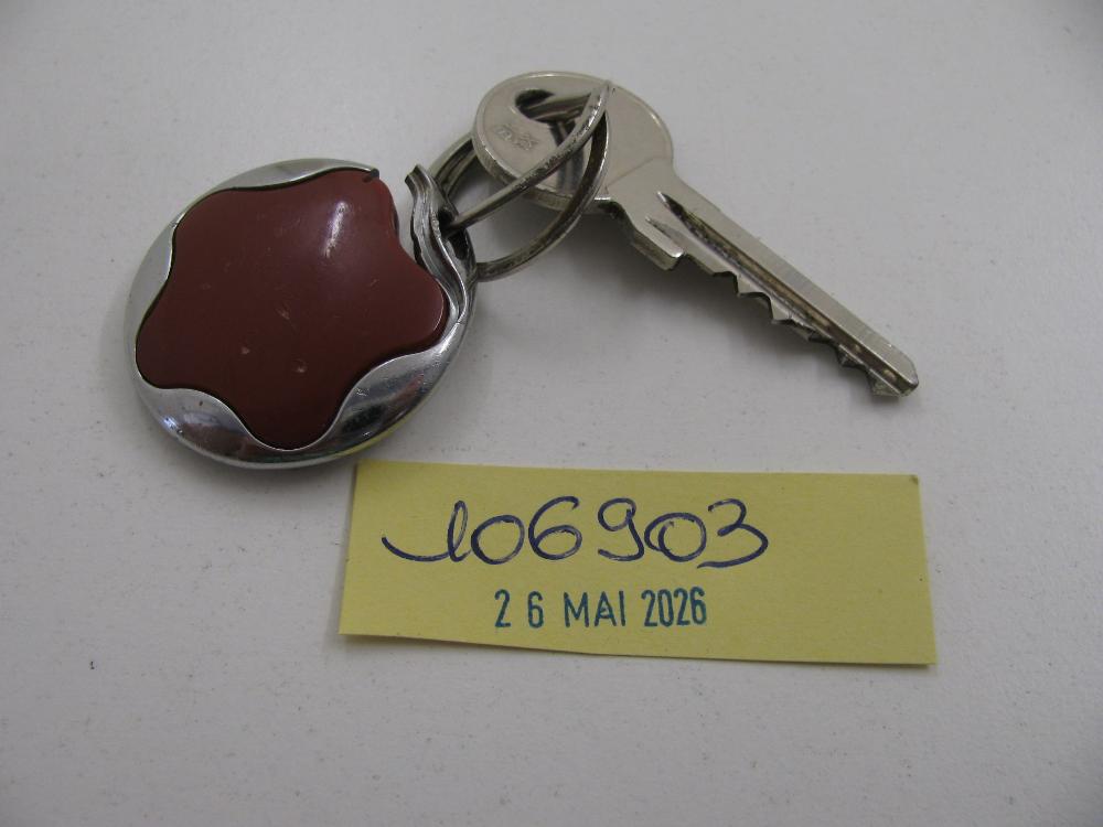 Clés : N° 2026002525 Trouvé(e) le : Tue May 26 00:00:00 CEST 2026